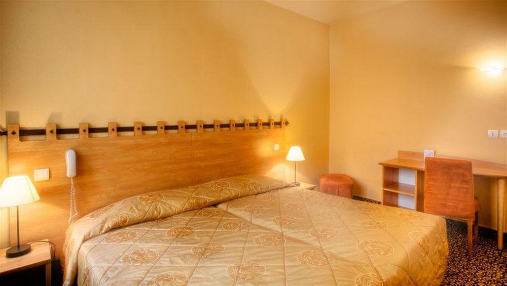Palym 3* Parijs